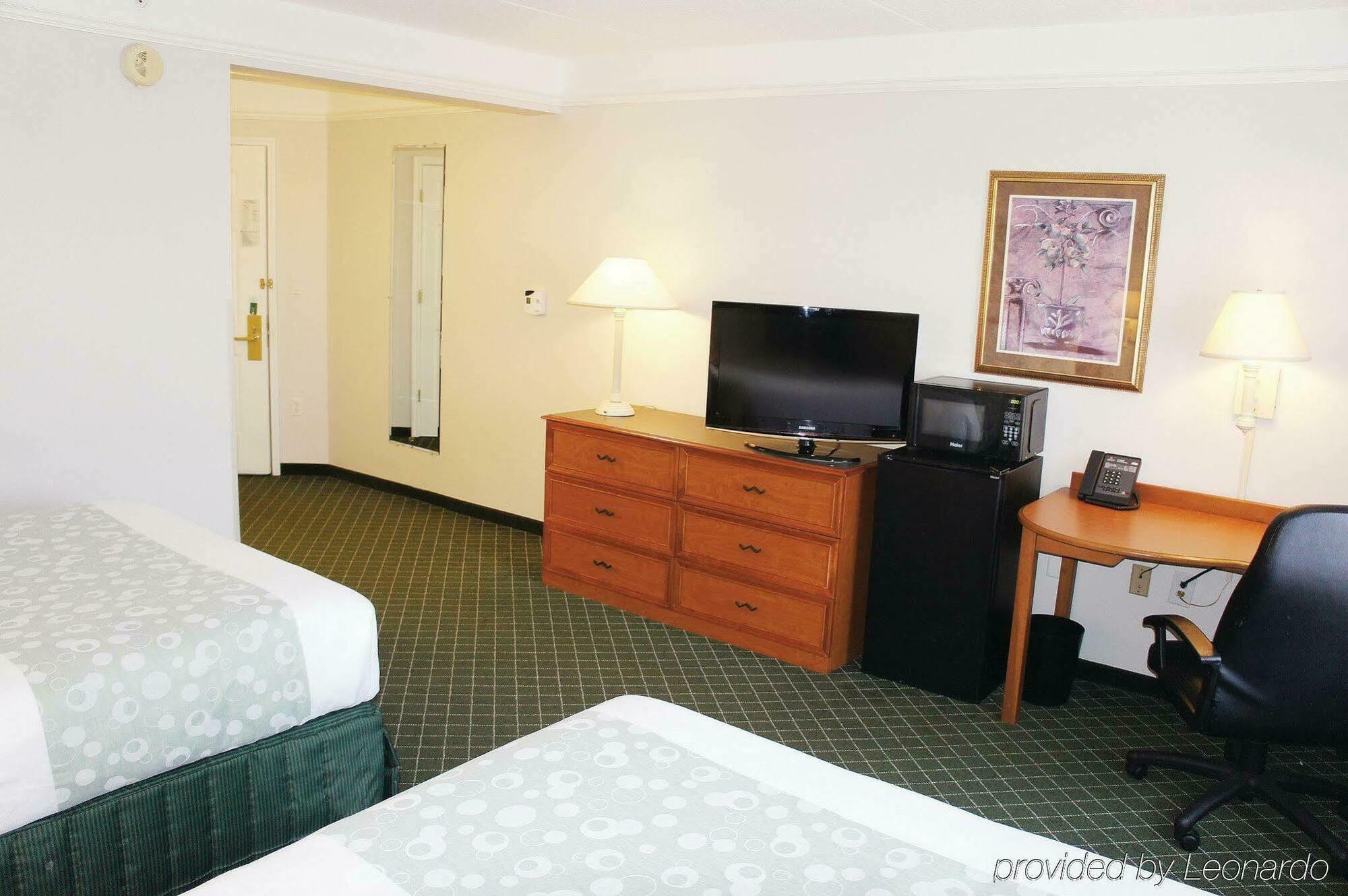 Hotel La Quinta By Wyndham St. Louis Westport Maryland Heights Exteriér fotografie